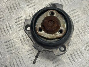 Помпа водяна Volkswagen Touareg