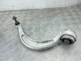 Важіль передньої підвіски поперечний нижній 8W0407693A Audi A4 Allroad