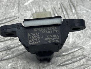 Датчик удару 31406731 Volvo XC90