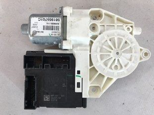 Мотор стеклоподъемника 561959701C Volkswagen Passat
