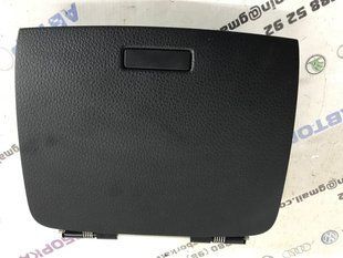 Бардачок / ящик для речей 7P6857922 Volkswagen Touareg