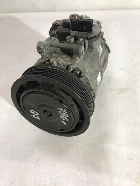 Компресор кондиціонера 4E0260805AR Audi Q7