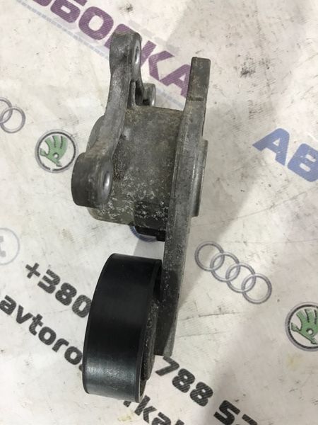 Ролик натяжний bt4e6b209cc Ford Flex