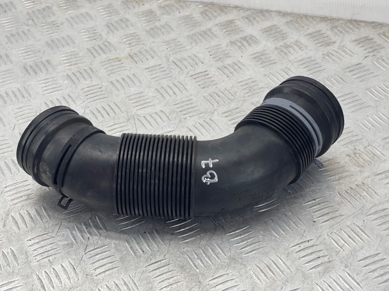 Патрубок 5C0129684 Volkswagen Passat