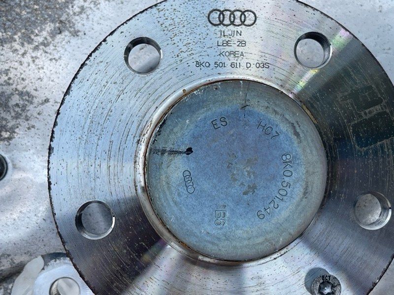 Поворотний кулак / цапфа 8K0505432AM Audi A6