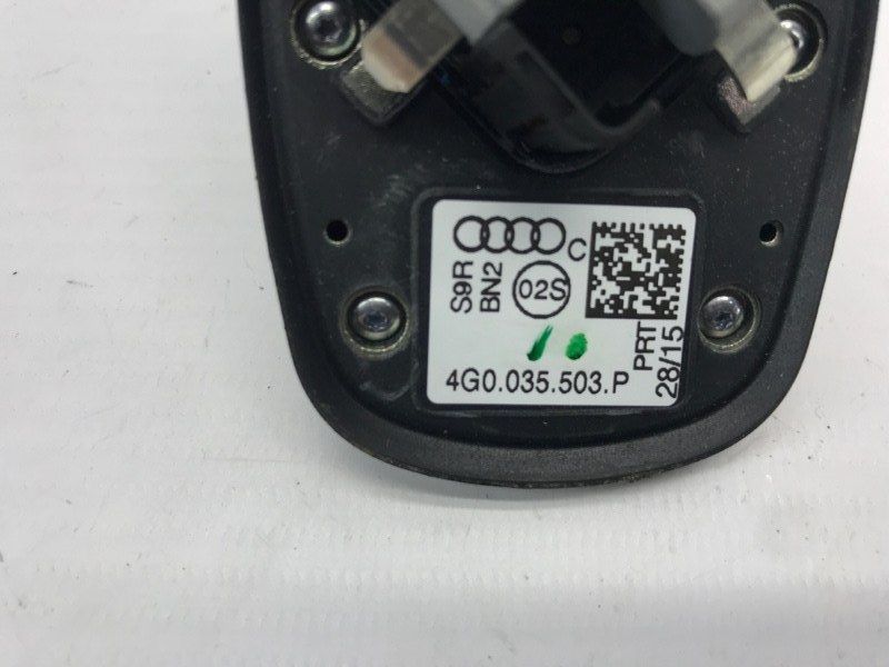Aнтена плавник 4G0035503PGRU Audi A6