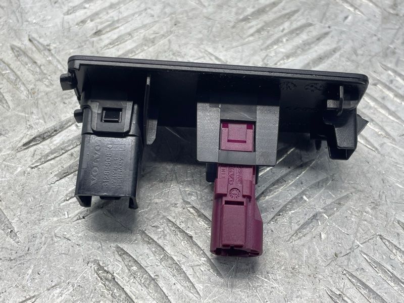 Блок USB і AUX 31389705 Volvo XC90