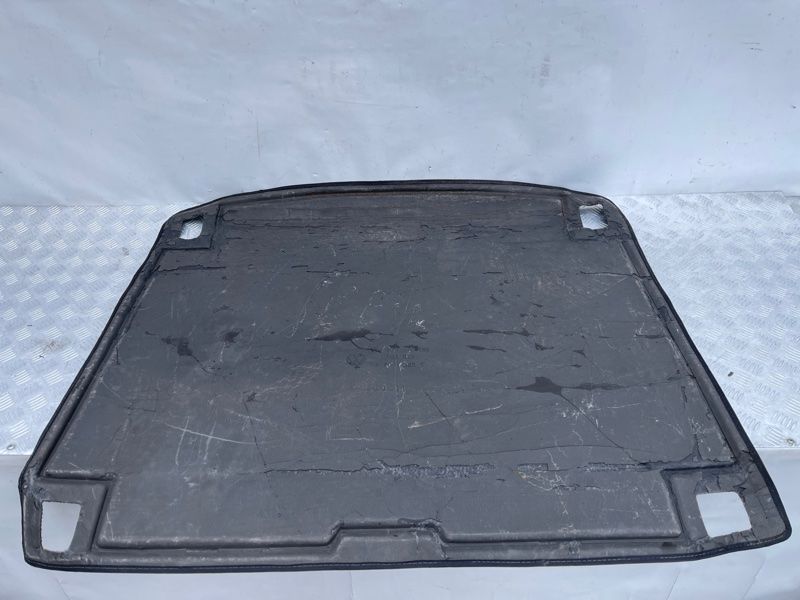 Коврик багажника Volkswagen Touareg