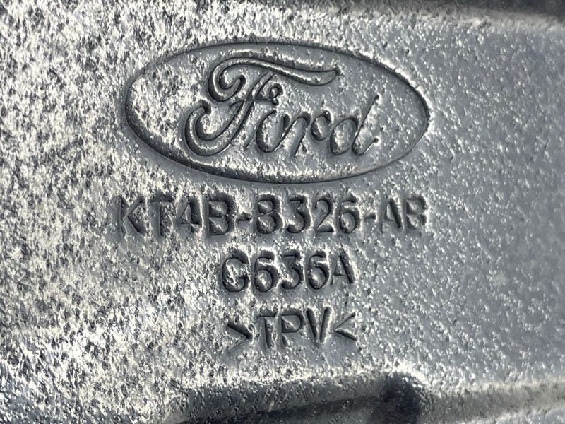 Дефлектор радиатора Ford Edge