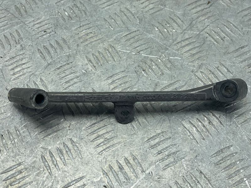 Кронштейн 06L129723B Audi A6