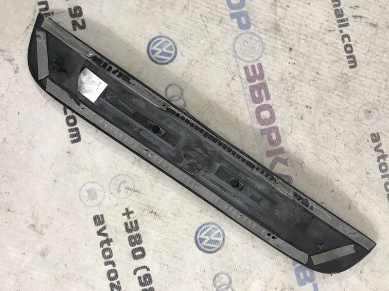 Накладка на поріг 4G0853376A Audi A6