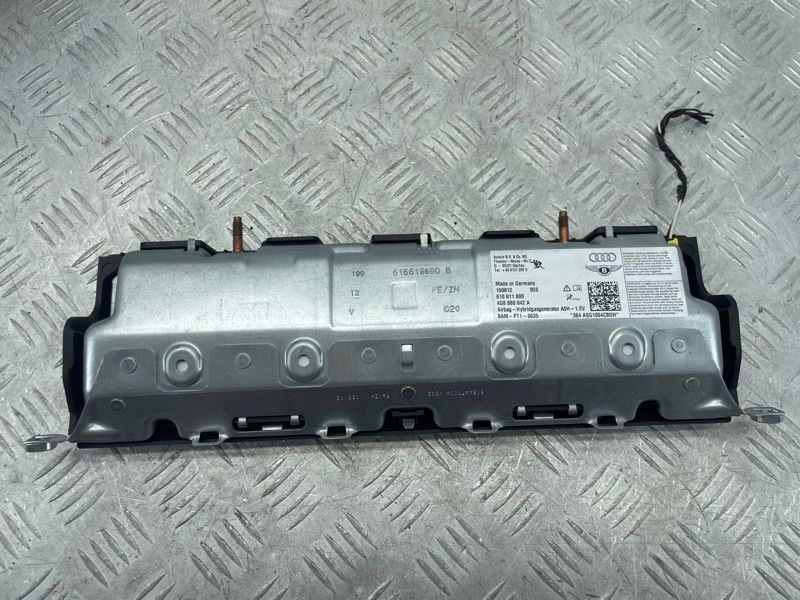 Подушка безопасности пассажира 4G8880842A Audi A6