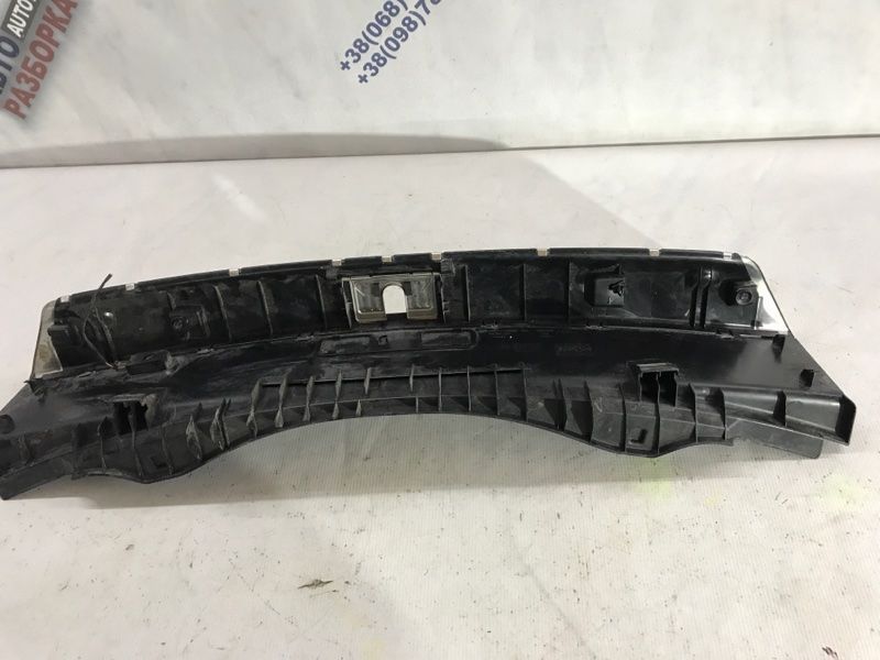 Накладка багажника 4H0863471C4PK Audi S8