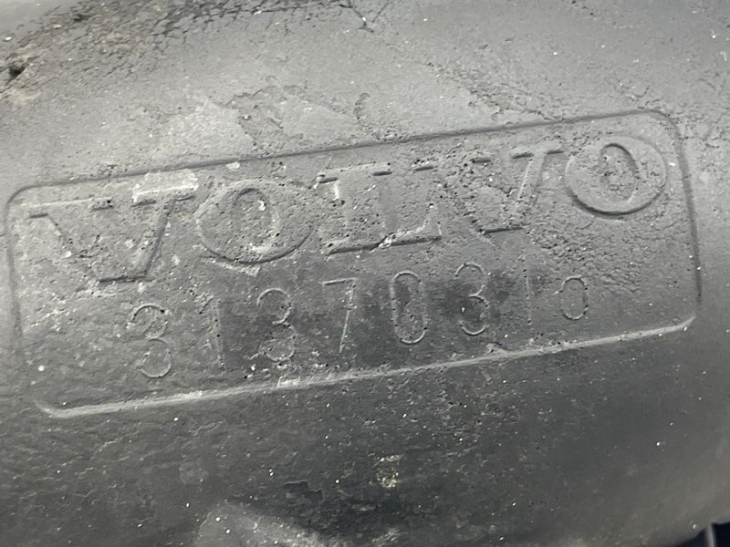 Впускной патрубок 31370316 Volvo XC90