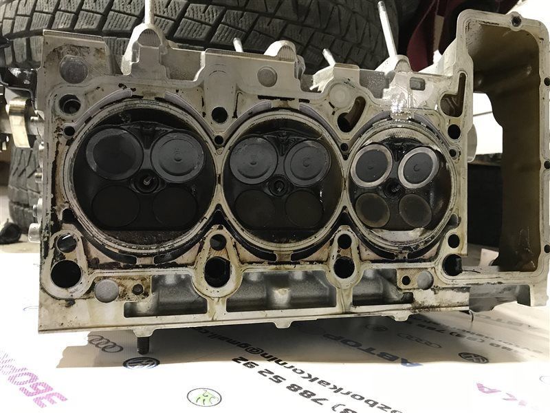 Головка блоку 06E103404M Audi Q7