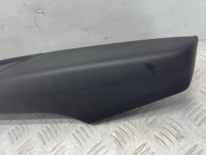 Подлокотник двери 8W0867174 Audi A4