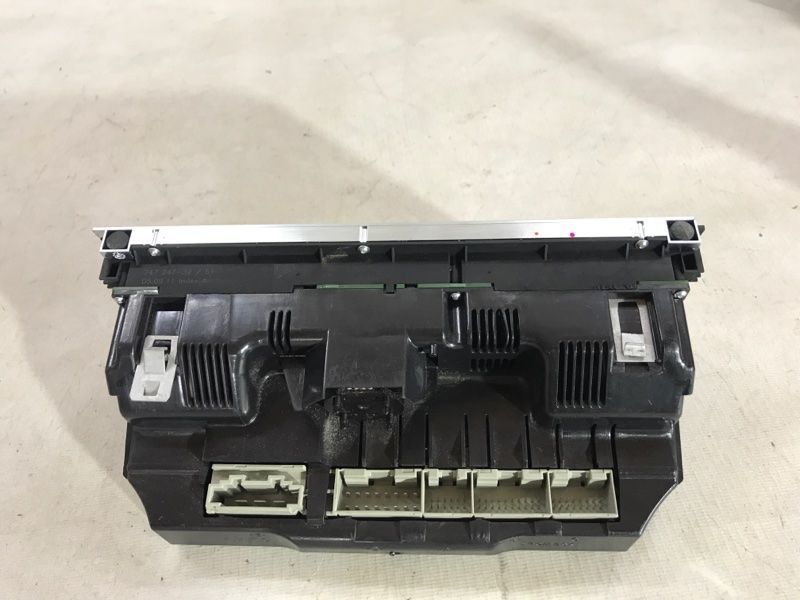 Панель керування клімат-контролем 4L0820043AHSZD Audi Q7