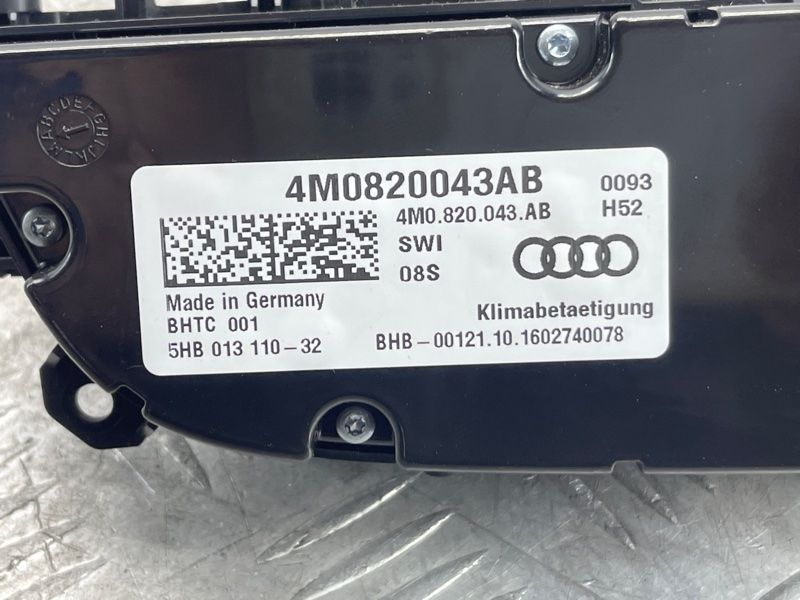 Панель управления климатом 4M0820043ABSWI Audi Q7 Audi A4 Allroad, Audi A5, Audi Q5, Audi Q5 Sportback, Audi Q7, Audi RS5, Audi S5, Audi SQ5, Audi SQ5 Sportback, Audi SQ7