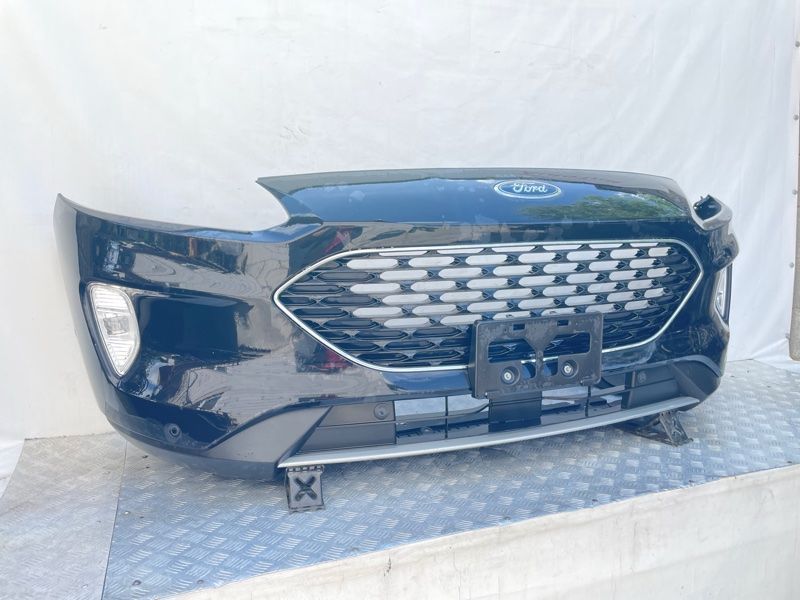 Бампер Ford Escape