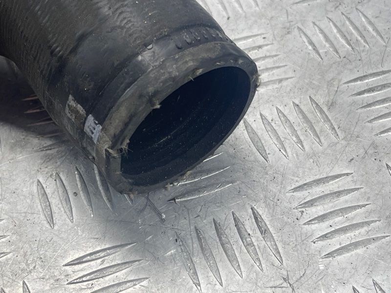 Патрубок інтеркулера 31370193 Volvo XC60