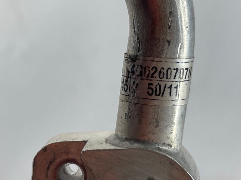 Шланг кондиционера 4G0260707N Audi A6