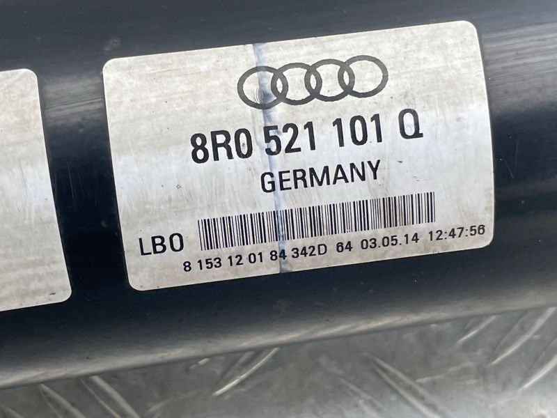Карданний вал 8r0521101q Audi Q5