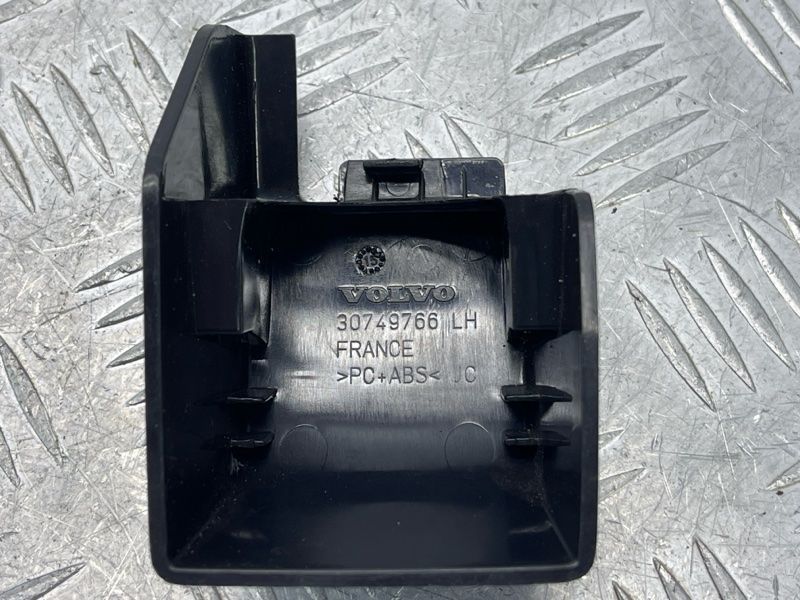 Накладка 30749766 Volvo XC60