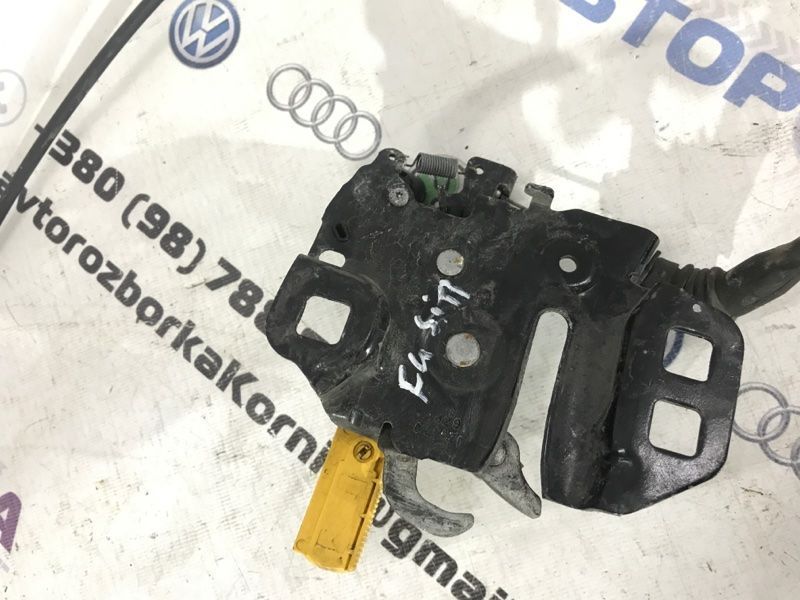Замок капота Ford Fusion