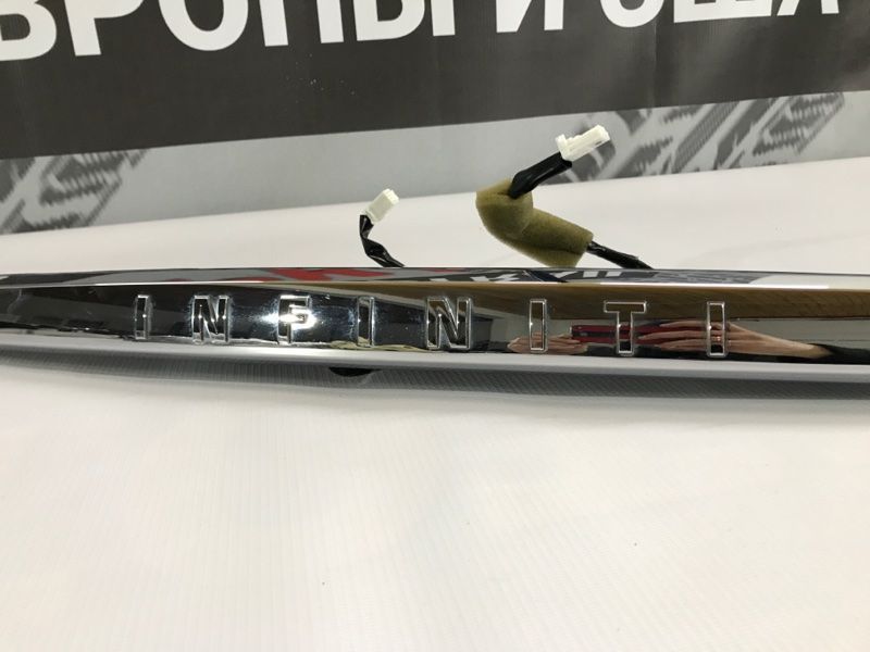 Накладка кришки багажника 848104HB0A Infiniti Q50