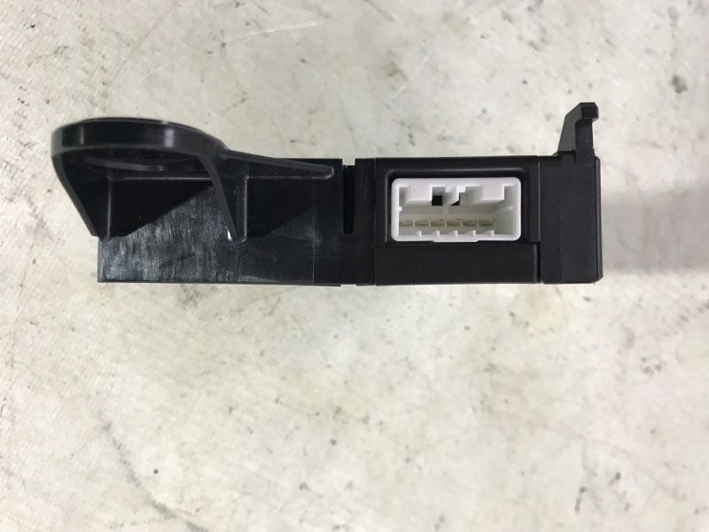 Блок подогрева руля 31343460 Volvo XC60