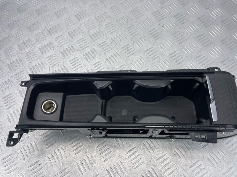 Подстаканник 31469622 Volvo XC60