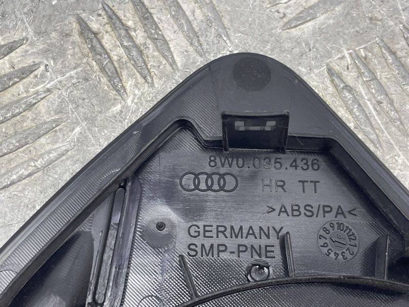 Накладка динаміка / сітка 8W00354364PK Audi A4