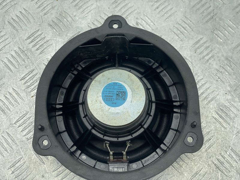Динамік дверей BOSE 4M0035411B Audi Q7