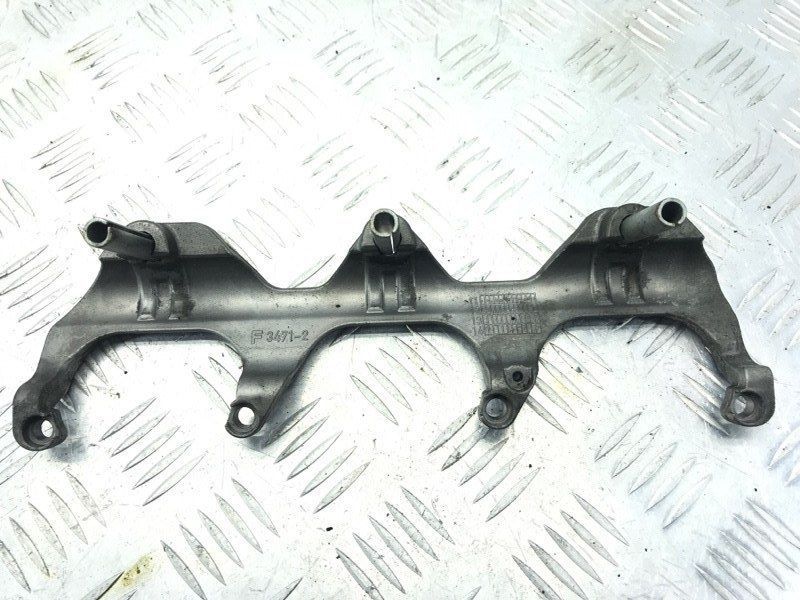 Кронштейн впускного колектора 06E133340E Audi Q7