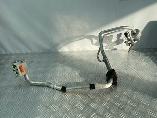 Трубка кондиционера 31694238 Volvo XC60