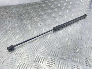 Газовий упор багажника 4M0827552A Audi Q7