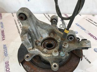 Поворотний кулак / цапфа 430184GA0A Infiniti Q50