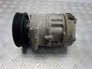 Компресор кондиціонера 4E0260805AR Audi Q7