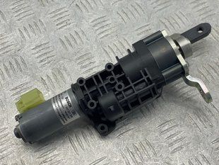 Привідний блок кришки багажника 8W9827851A Audi A4 Allroad