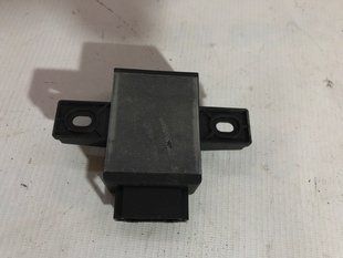 Блок разблокировки спинки сиденья 7P6959257 Volkswagen Touareg