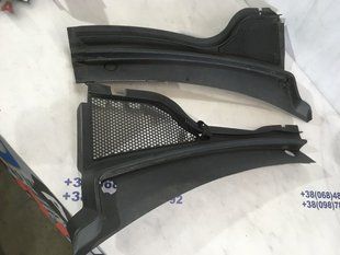 Жабо / Водоотводящий щиток 5N1819403 Volkswagen Tiguan
