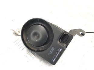Сирена системи антивикрадення 1K0951605C Audi Touareg Audi A3, Audi A4, Audi A4 Allroad, Audi A5, Audi A6, Audi A7, Audi A8, Audi Q3, Audi Q5, Audi Q7, Audi R8, Audi RS5, Audi RS7, Audi S4, Audi S5, Audi S6, Audi S7, Audi S8, Audi SQ5, Audi TT, Audi TT RS, Audi TTS, Porsche 718 Spyder, Porsche 911, Porsche Cayenne, Porsche Macan, Porsche Panamera, Volkswagen Beetle, Volkswagen CC, Volkswagen Eos, Volkswagen Golf, Volkswagen Golf R, Volkswagen GTI, Volkswagen Jetta, Volkswagen Tiguan, Volkswagen Touareg
