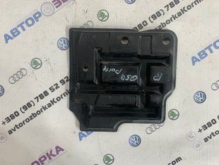 Бризковик 63832JK500 Infiniti Q50