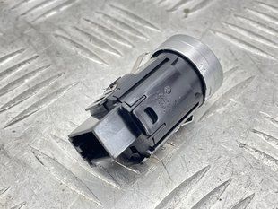 Кнопка cтарт/cтоп 8W1905217F Audi A4