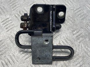 Петля двери нижняя 3C8833411B Volkswagen CC