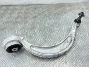 Важіль передньої підвіски поперечний нижній 8W0407694A Audi A4 Allroad