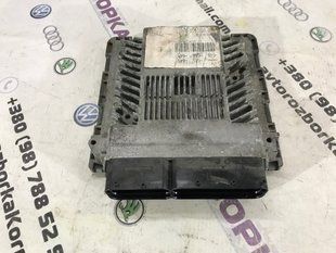 Блок керування двигуном 4G0907551D Audi A6