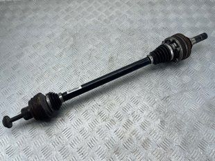 Піввісь 8R0501203C Audi A6
