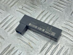 Aнтена системи безключового доступу 31346697 Polestar 2