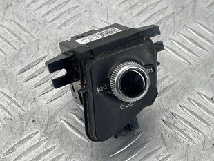 Панель для регулювання гучності 4M1919616B Audi Q7 Audi Q7